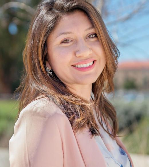 Image of Elizabeth Garza