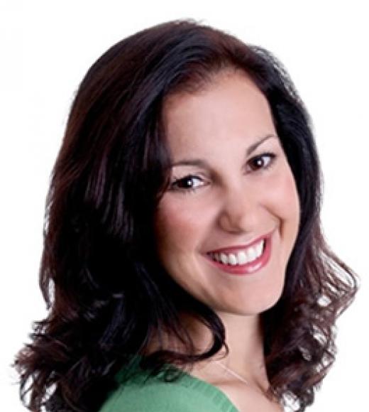 portrait photo of lisa Montanaro
