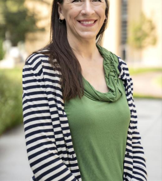 An (Angela) DeYoung